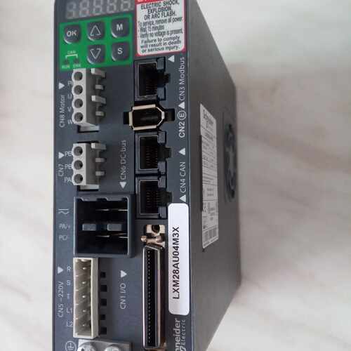 议价施耐德LXM26DU07M3X 01M3X 15M3X伺服放大器驱动器