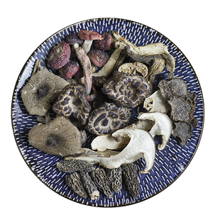 纯野生菌汤包50克云南野生松茸牛肝黑虎掌菌红菇黑松露七彩菌菇干