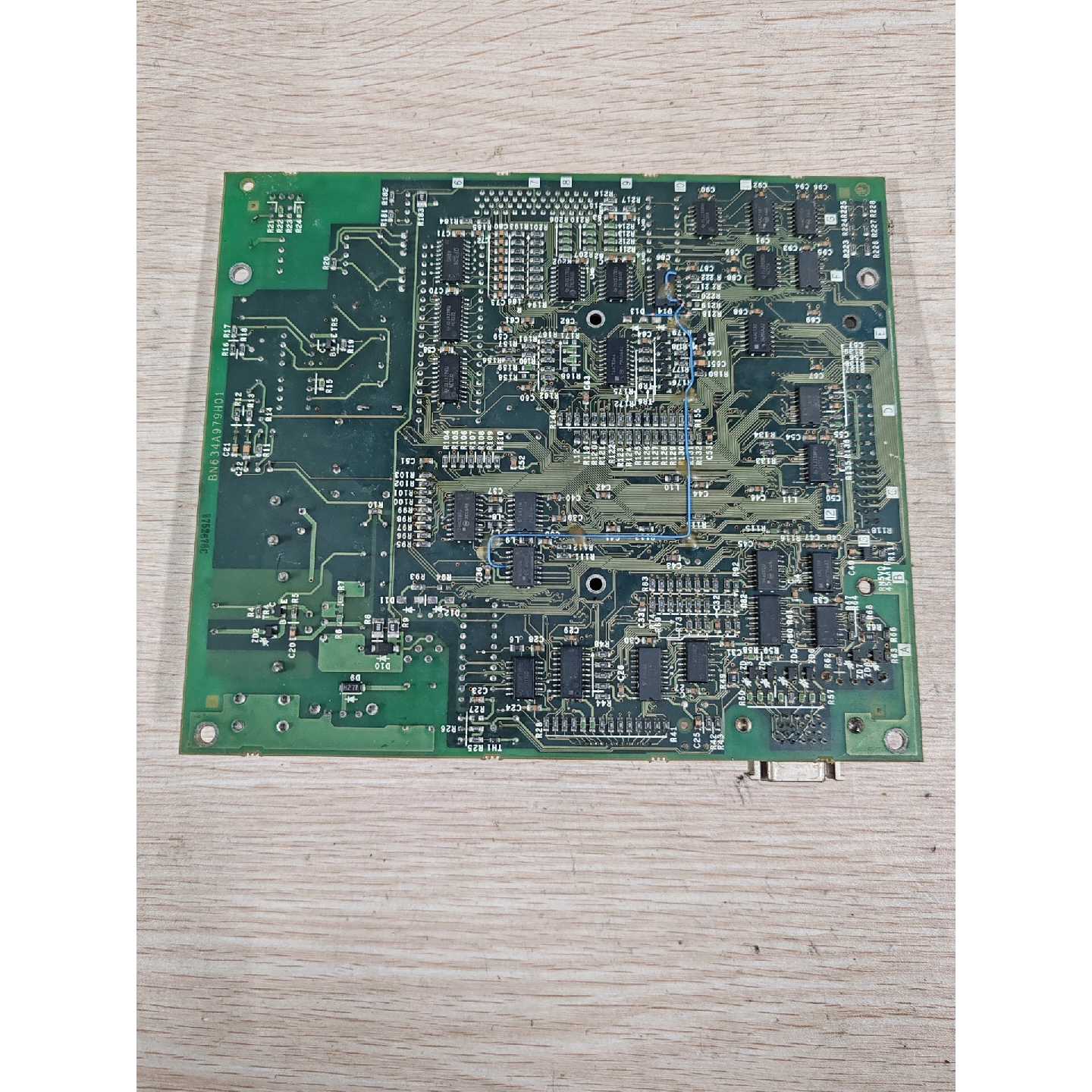 议价RX215/RX215A三菱FCU6-DUT32显示器显卡电