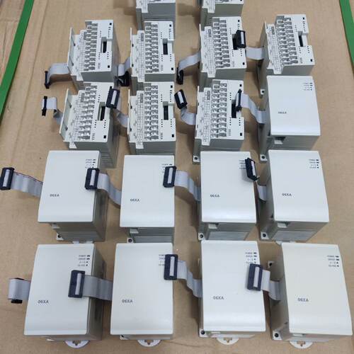 溢价-DVP06XAH2 台达EH3PLC 成色如图台达plc
