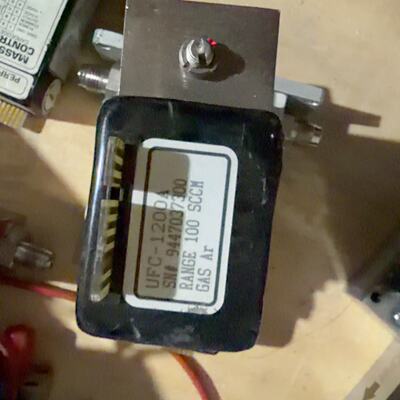 议价Ut Ufc1200A Gas Mass Flow Meter Ut Price Does Not Guaree
