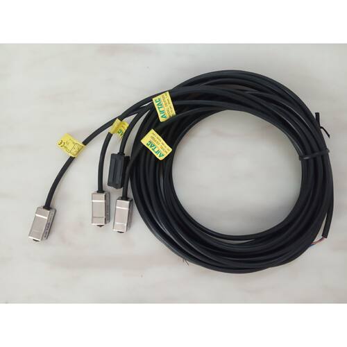 议价亚德客DS1A020 DS1F020气缸传感应器CS1J020磁簧CMSJ020磁性
