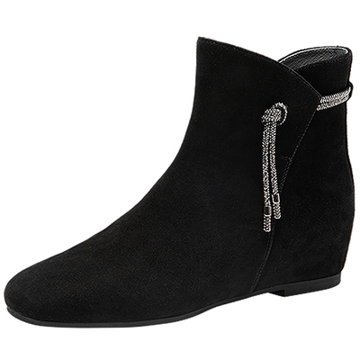 千百度内增高低跟时装靴女冬季新款羊皮靴加绒保暖洋气小短靴