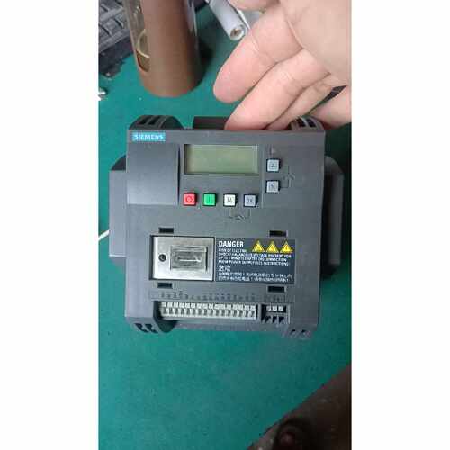 议价4772#，3KW380V，西门子V20变频器，型号6SL3