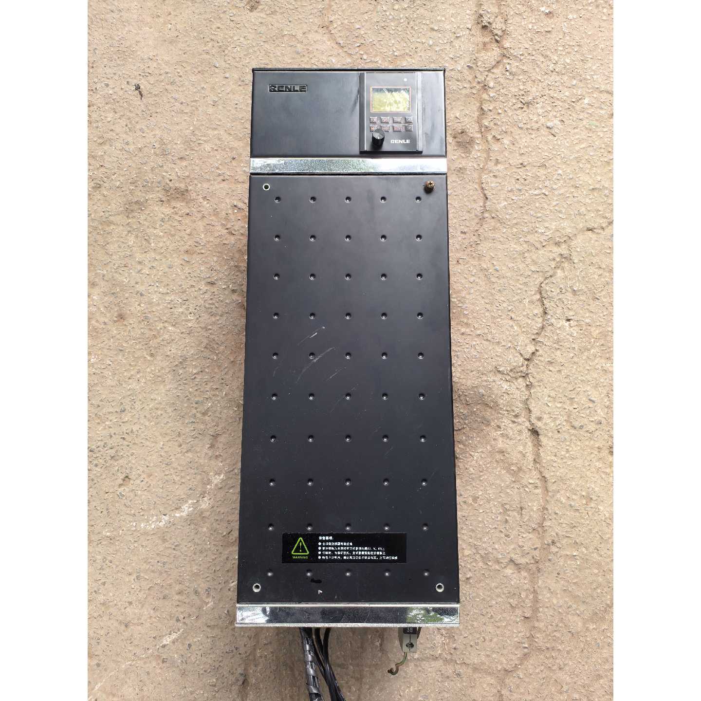 〔议价-可维修〕雷诺儿22KW变频器RNB6022A变频器