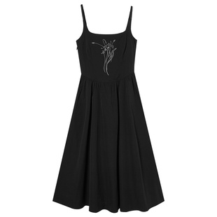 EPTISON吊带连衣裙女2025夏季新款复古收腰长款少女气质镂空裙子