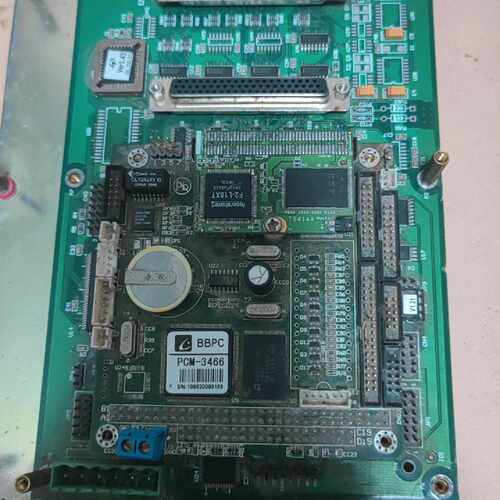 溢价-科姆龙变频器主板 CPU板 E225430 KB 04，懂的