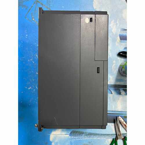 非标价四方变频器E5804T0110G4T0150P380议价