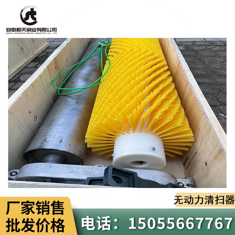 无动力滚刷清扫器毛刷辊皮带输送机水泥厂被动旋转式螺旋扫灰辊刷