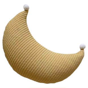 ins韩国绗缝儿童月亮抱枕安抚枕婴儿排气靠背枕头新生儿靠枕趴枕