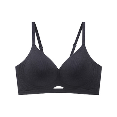 乳胶杯小胸显大无痕收副乳防下垂