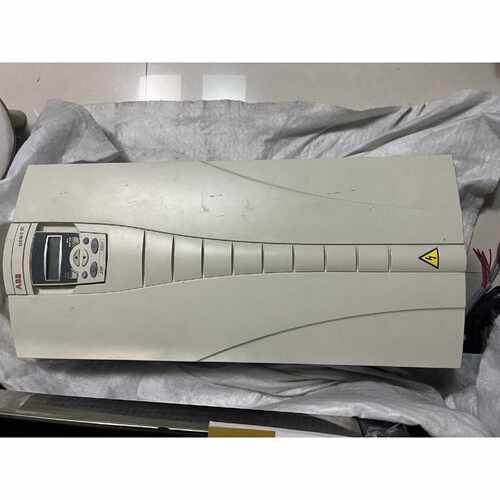 询价变频器ACS510-01-125A-4，55KW.设备