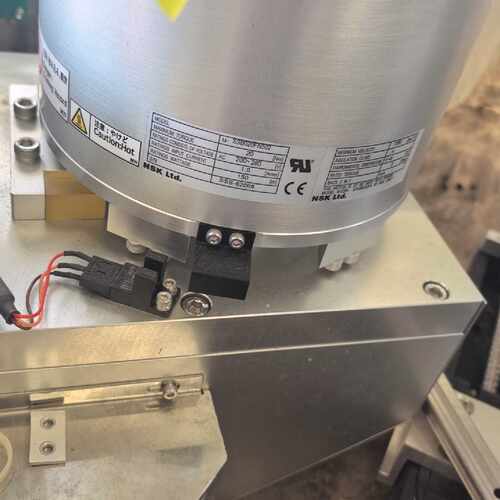 NSK M-SSB020FN02电机，原装拆机件，性能完好。