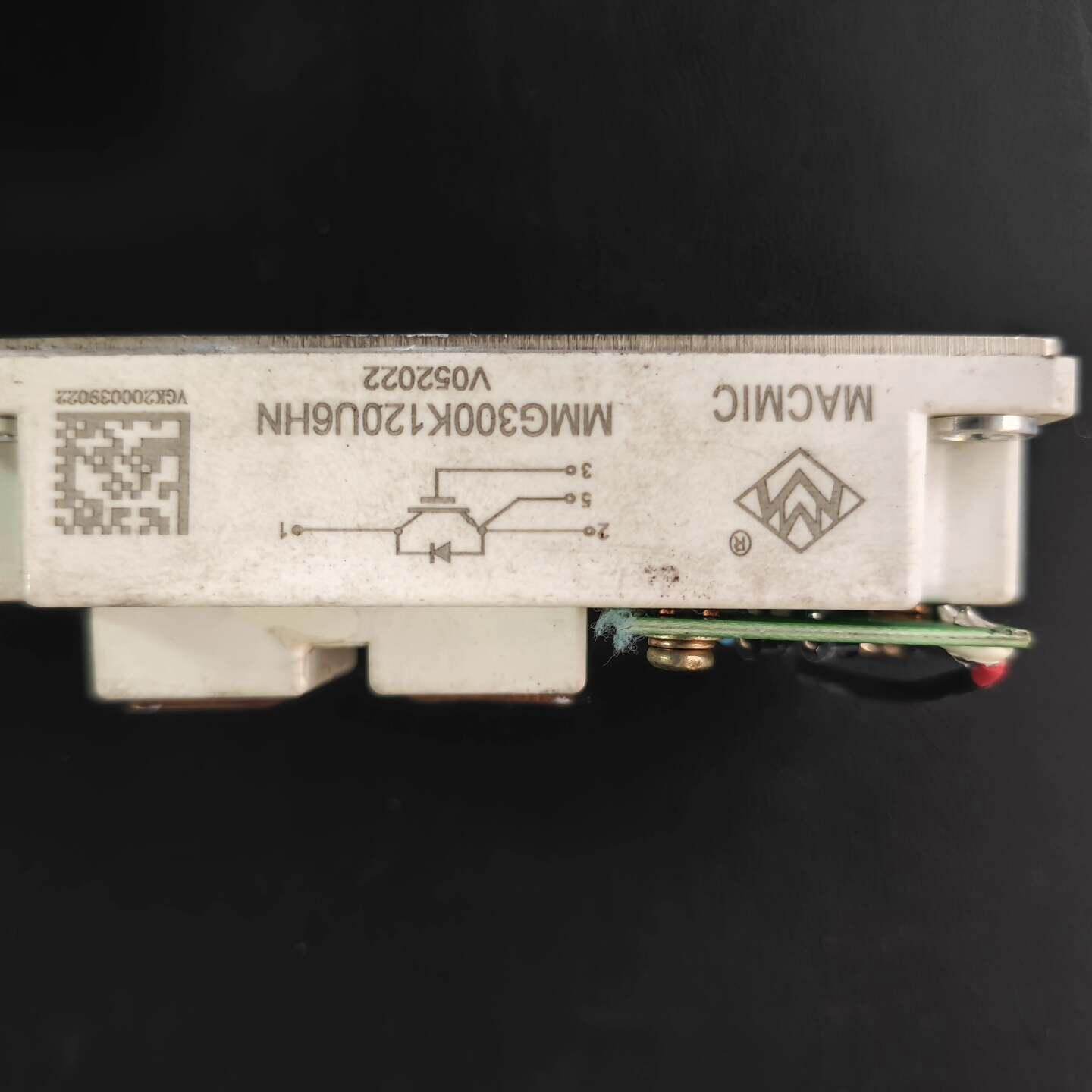MACMIC宏微IGBT模块，型号MMG300K120U6H议价 - 实物图