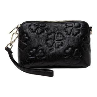 斜挎真皮女士2026新款手拿包包两用四叶草轻便小巧手机包女秋冬季