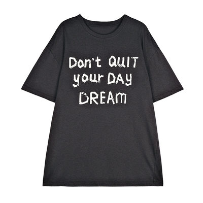 MRS Studios 原创“Don't Quit Your Day Dream”字母T恤