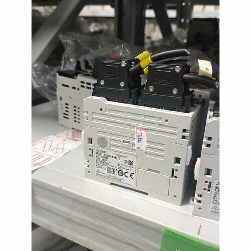 〔议价-可维修〕三菱PLC FX5UC-64MT/D主机 原装拆机件 成色几