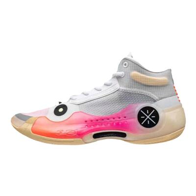 潮动开学季装备穿李宁