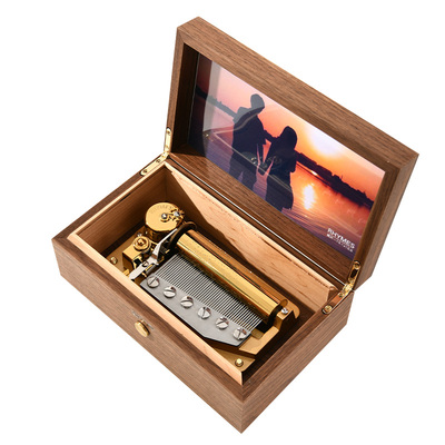 雷曼士音乐盒情侣私人定制八音盒