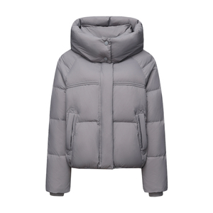 雪中飞羽绒服女款短款