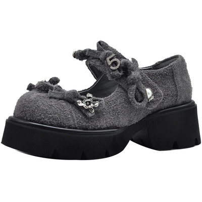 里外全皮厚底粗跟单鞋洛丽塔