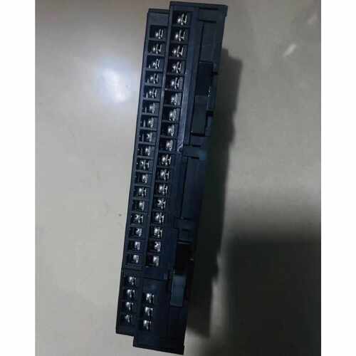 议价AJ65SBTB1-32T1三菱远程控制模块  全新现货