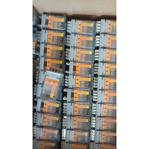 询价继电器，中间继电器，RXM4LB2BD 14脚 2