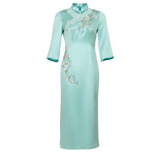 木真了蕾丝花边绣花修身宴会礼服裙女装新品花卉刺绣中长旗袍902