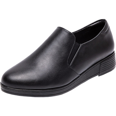 秋冬简约圆头软底皮鞋免费试穿