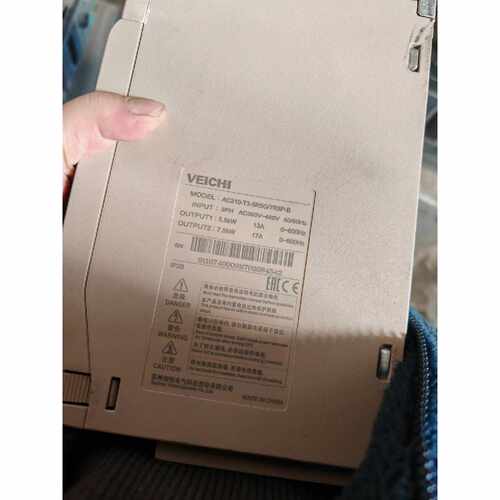 议价伟创AC310变频器AC310T35R5G7R5PB维修