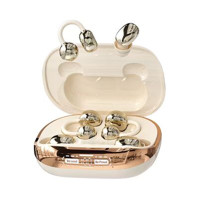 4个耳机+可给手机充电