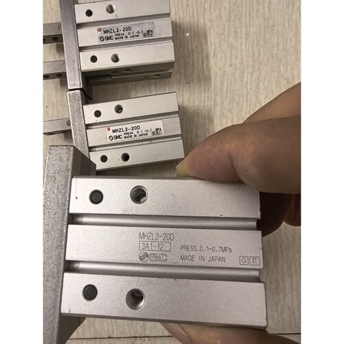 议价SMC手指气缸 MHZL2-20D