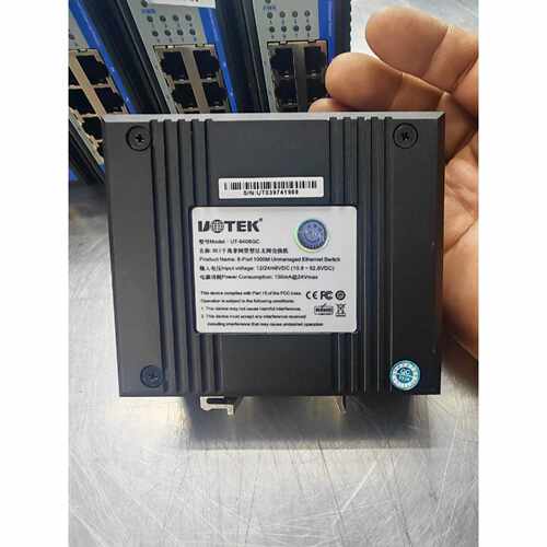 议价宇泰 UT-6408GC 8口千兆交换机，拆机件7台，成色漂