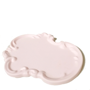 20cm香薰石膏拍照展示道具欧式花边不规则碟子摆件香水蜡烛托盘