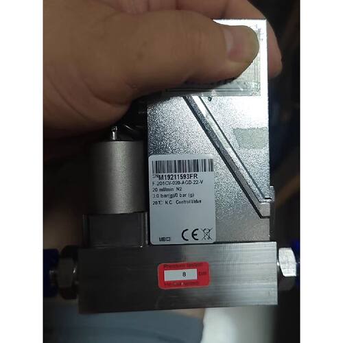 议价气体质量流量控制器，型号F-201CV-1K0-AGD-22-V