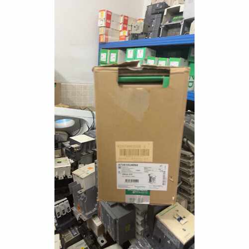 变频器 ATV610U40N4，4 K W，三相380—议价