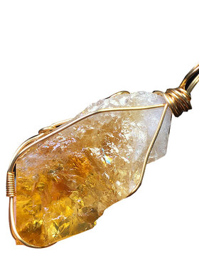 无烤色天然黄水晶原石吊坠金字塔