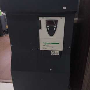 议价ATV61HC13N4施耐德ATV61 132KW变频器9新特价