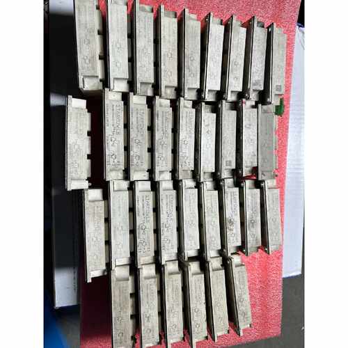 溢价-GD300HFL120C2ST  GD300HFL120C2