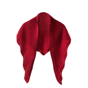 美物推荐秋冬纯羊绒披肩围巾女外搭镂空针织毛线加厚三角巾护肩颈