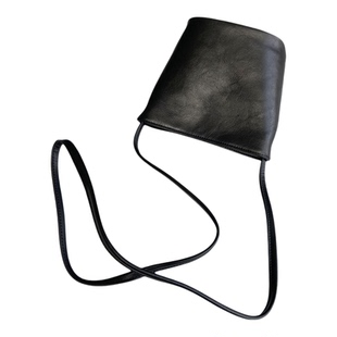 清仓款黑色真皮水桶包女头层植鞣牛皮单肩斜挎包百搭高级感腋下包