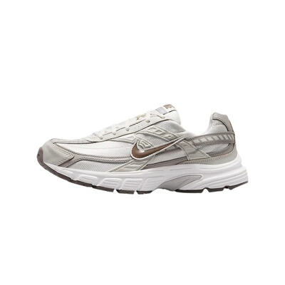 Nike耐克女子复古老爹鞋休闲跑鞋