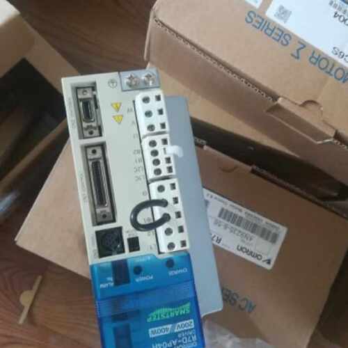 议价全新欧姆龙驱动器R7D-AP04H 欢迎询价采购 议价 包邮