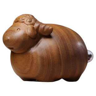 天然绿檀木雕小肥羊创意文玩手把件生肖羊可爱萌羊桌面工艺品摆件