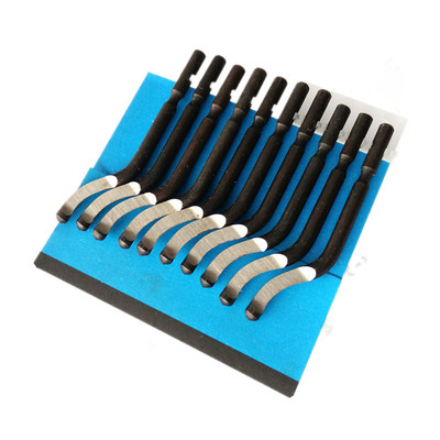 正品内侧交叉孔去毛刺刀修边