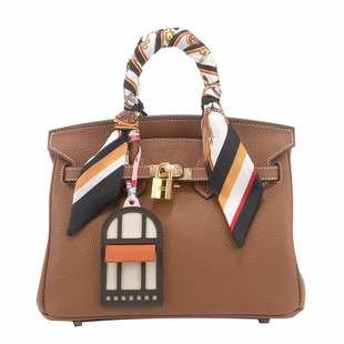 适用于爱马仕铂金包挂件迷你窗户小房子车钥匙扣吊饰菜篮子包挂饰