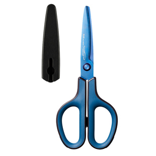 日本PLUS普乐士剪刀镀钛涂层防粘胶家用剪子带保护套学生手工便携式省力不锈钢便携厨房食品用品文具拆胶带