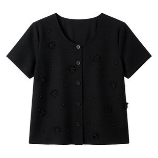 茗思黑色钉珠立体花朵褶皱上衣女2026夏季新款单排扣百搭短袖T恤