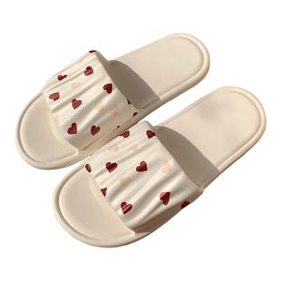 夏季新款时尚学生室内用防滑防水居家浴室拖鞋甜美风爱心凉拖鞋女