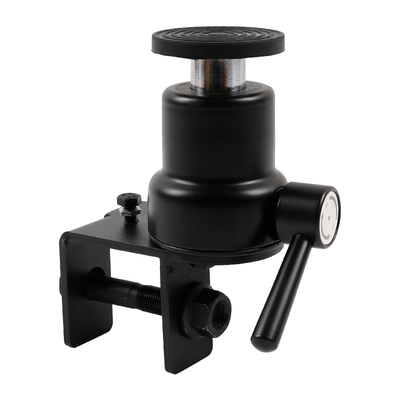 坦克300顶胎器防止尾门下沉